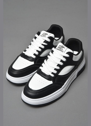 Черно-белые демисезонные кроссовки мужские черно-белого цвета на шнуровке Let's Shop