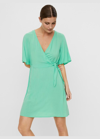 Зеленое платье Vero Moda