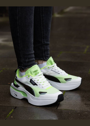 Зеленые всесезонные стильные женские кроссовки No Brand
