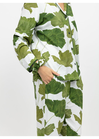 Зелена всесезон піжама жіноча 5005-5006 білий з принтом листя сорочка + брюки Cyberjammies Olive