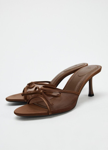 Коричневые босоножки Zara