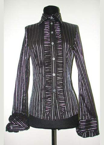 Чорна сорочка з рюшами 2 Льва