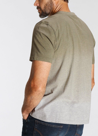 Оливковая футболка Man's World