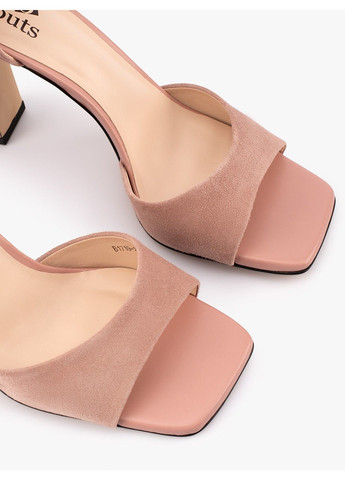 Бежевые женские босоножки 1100403 Buts с ремешком