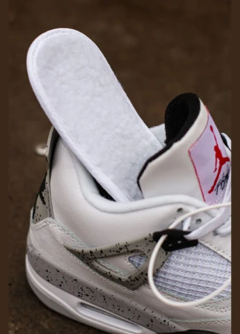 Кроссовки зимние женские и мужские Nike Air Jordan 4 winter white black gray fur | Найк Аир Джордан 4 белые черные серые с мехом No Brand белые зима (308072625)