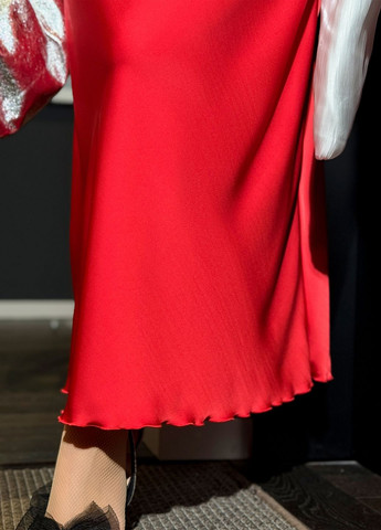 Красное праздничный, коктейльное, вечернее платье-комбинация макси из атласа с открытой спиной платье-комбинация, с открытыми плечами, с открытой спиной No Brand однотонное