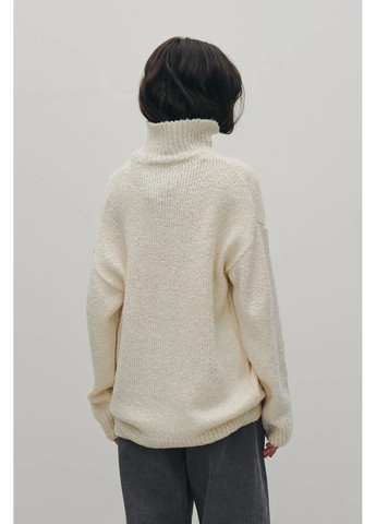 Молочний демісезонний светр букле, колір молочний Rica Mare