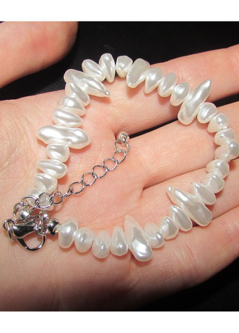 Білий браслет з намистинами перлинами, 1106 No Brand (353827931)