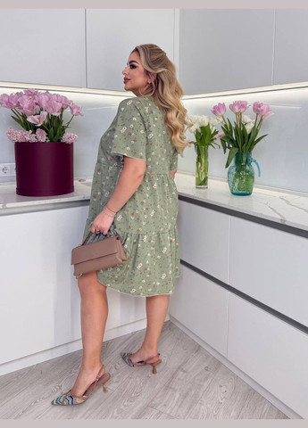 Оливкова повсякденний жіноча сукня міді вільного крою з коротким рукавом MonCher з квітковим принтом