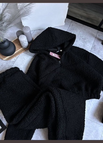 Жіночий спортивний костюм No Brand (316034940)