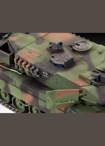 Збірна модель Танк Леопард 2A6/A6M рівень 4 масштаб 1:72 (RVL-03180) Revell _03180 (315402953)