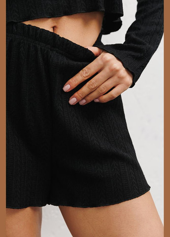 Черная женская трикотажная пижама с шортами и кофточкой Arjen