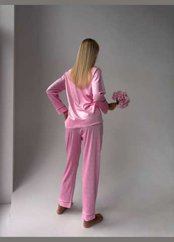 Розовая всесезон нежная бархатная пижамка из лого Vakko