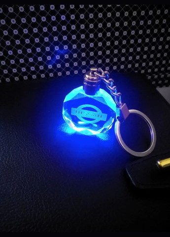 Автомобільний Брелок на ключі з логотипом Nissan з підсвічуванням (23533412) GF (332211296)