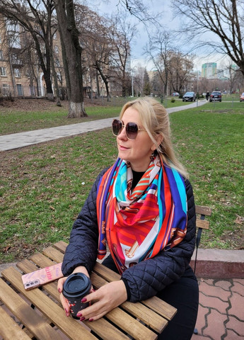 Женский большой Шелковый платок «Ремни» No Brand (325470806)