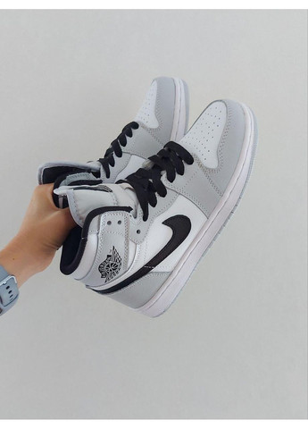 КРОСІВКИ ЖІНОЧІ NIKE AIR JORDAN 1 MID LIGHT SMOKE GREY V2 НАЙК АІР ДЖОРДАН No Brand сірі демісезони (368888085)