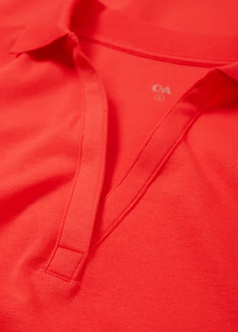 Красная летняя футболка C&A