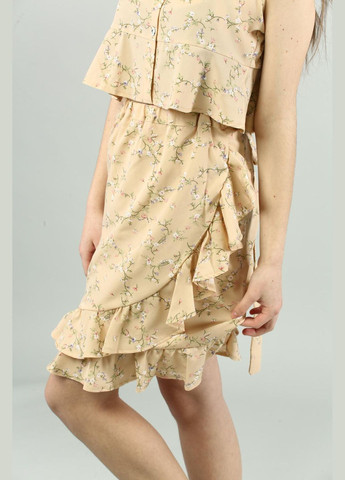 Бежевий літній костюм "на запах" беж спідничний IRmAS на запах