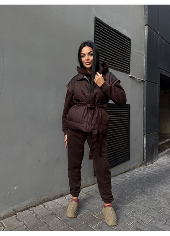 Костюм 172 трійка жилет,плащівка лаке синтепон 150,Джогери та худі тринитка на флісі Україна (368277979)