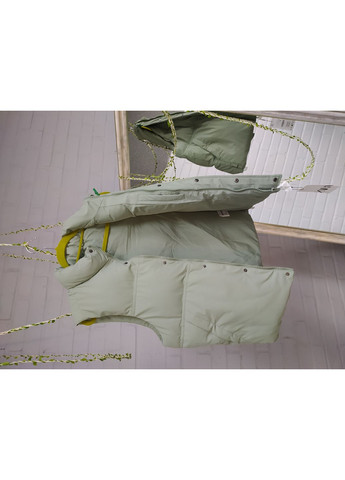 Стеганый прорезиненный жилет светлый хаки, водонепроницаемый, с карманами Zara (352742534)