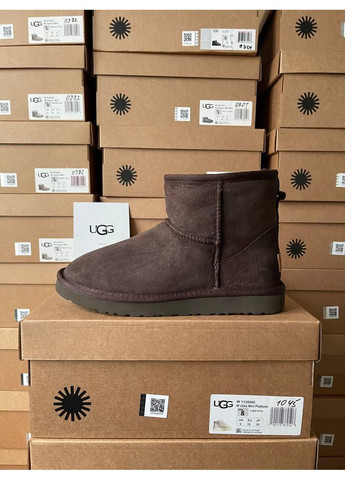 Коричневые угги мужские UGG