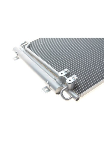 Конденсор кондиціонера PASSAT7 16/20/19TDi/20TDi ( ) 58005225 Van Wezel (366107638)