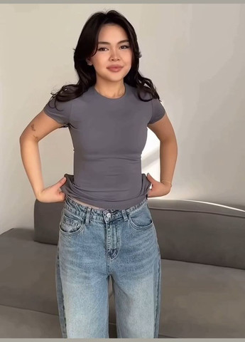 Женская базовая футболка MonCher - (332615324)