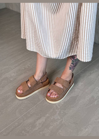 Темно-бежевые босоножки из натуральной замши на платформе. No Brand