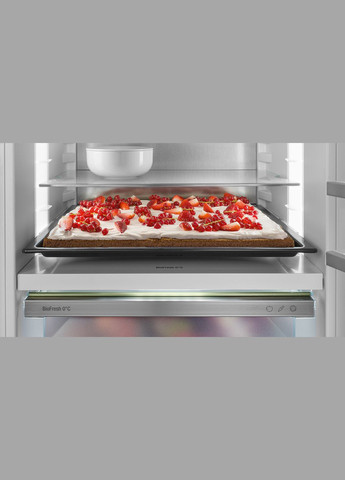 Холодильная камера встроенная, 177x55.9х54.6, 291л, 1дв., A++, ST, дисплей внутр., BioFresh, белый LIEBHERR