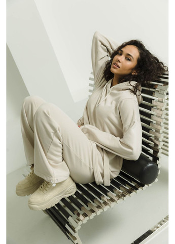 Теплый бежевый костюм Seventeen (360532628)