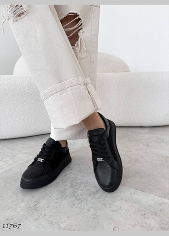 Черные демисезонные кожаные женские кроссовки No Brand