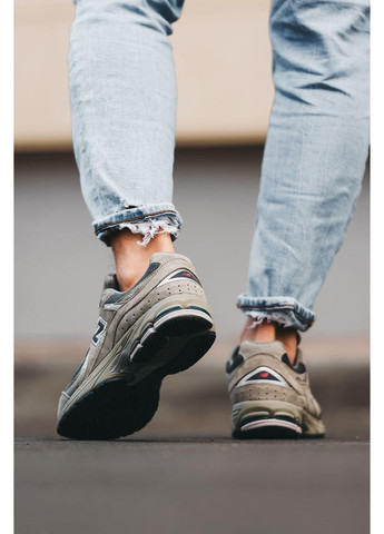Сірі Осінні кросівки чоловічі new balance 2002r grey нью беланс 2002r No Brand