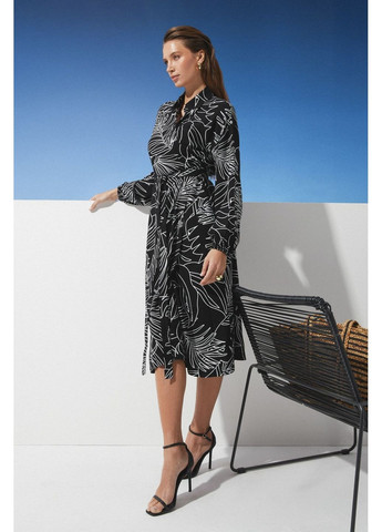 Чорна сукня Nenka