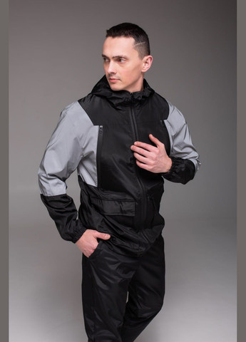 Черная демисезонная ветровка Vakko