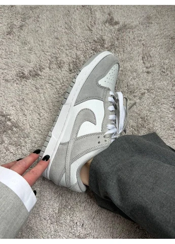 КРОСІВКИ ЖІНОЧІ NIKE SB DUNK LOW WHITE GREY V3 НАЙК СБ ДАНК БІЛІ No Brand білі демісезони (391968817)