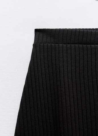 Черная праздничный однотонная юбка Zara