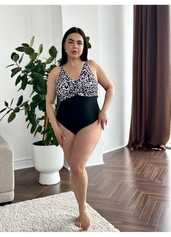 Чорний літній жіночий суцільний купальник плюс сайз леопардовий верх низ / жіночий купальник великих розмірів леопард пудровий чорний No Brand