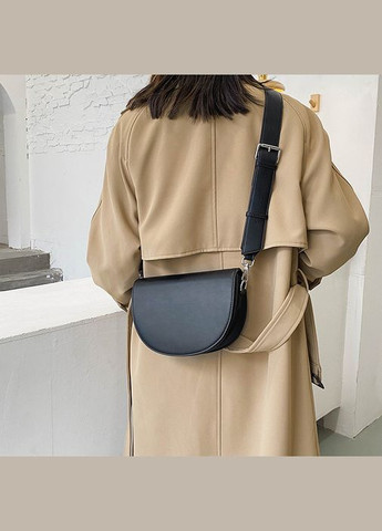 Жіноча сумка-сідло 02649 крос-боді на ремінці No Brand (344446750)