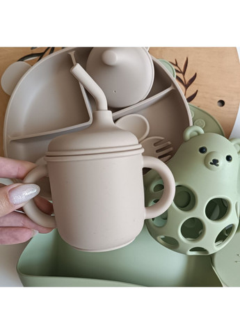 Дитячий силіконовий посуд для першого прикорму Беж і оливка 8 предметів (0370) No Brand (369000008)