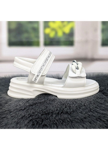 Белые босоножки детские Clibee с цепочками