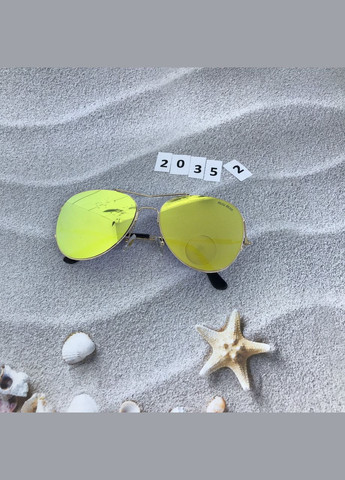 Сонцезахисні окуляри - блакитні і жовті No Brand (302748229)
