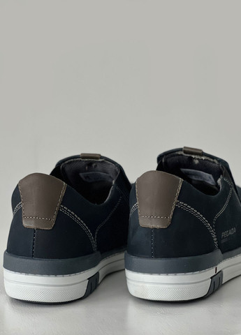 Темно-синие слипоны мужские демисезонные нубуки Pegada