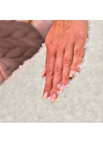 Подушка декоративная 55х55 см из искусственного меха гипоаллергенное молоко IDEIA (364122446)