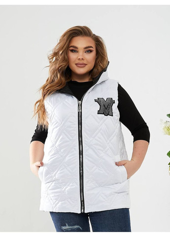 Жилетка жіноча стьобана з капюшоном і нашивкою в камінні (Заміри в описі) GD/GL Модний простір (366883242)