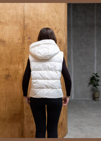 Демісезонний жилет Geran (322777536)