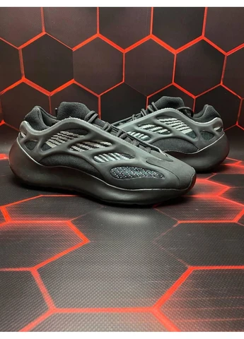 Черные летние кроссовки adidas yeezy boost 700 v3 alvah black адидас изи буст No Brand
