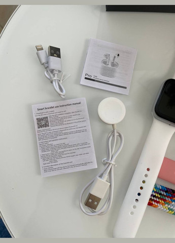 Комплект Infinity smart часы + беспроводные наушники Watch 8+ Pro 4 Розовый No Brand (328231225)