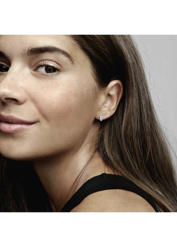 Серебряные серьги-кольцаПандора "Блестящие круги и квадраты" 290036C01 Kabluchka (355347959)