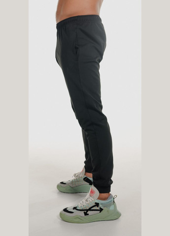 Черные спортивные демисезонные брюки Berserk Sport