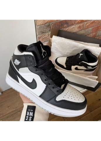 Серые демисезонные кроссовки мужские nike air jordan 1 retro black white grey найк аир джордан No Brand